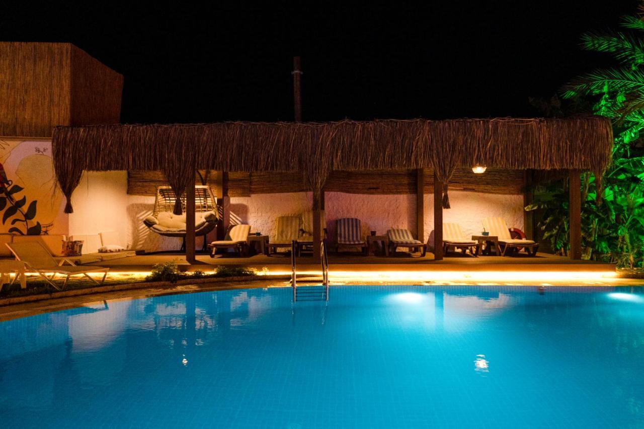 Lale Lodge Hotel Alaçatı Exteriör bild