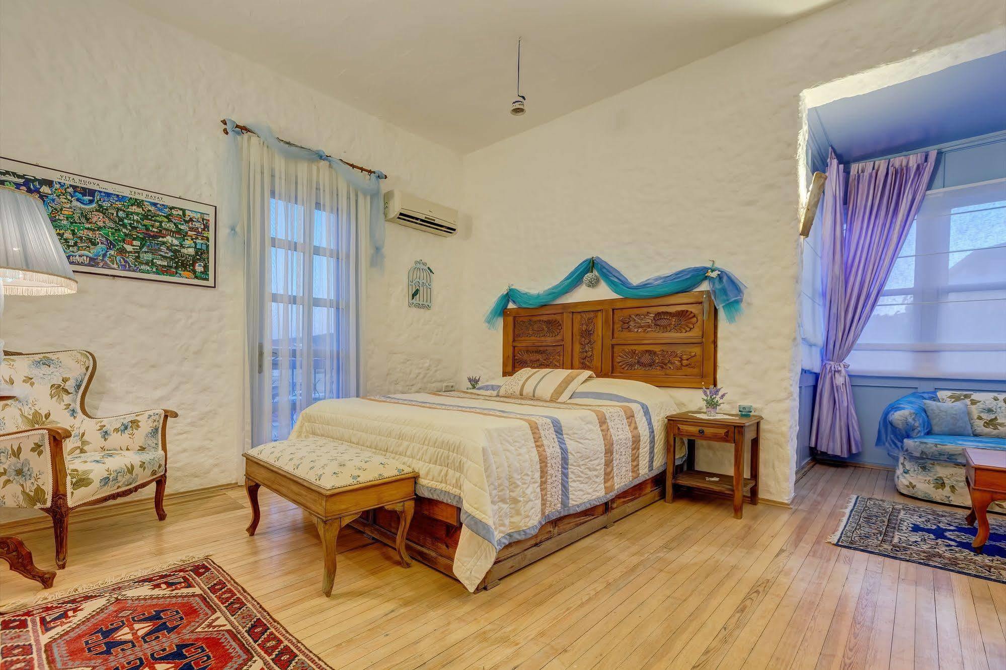 Lale Lodge Hotel Alaçatı Exteriör bild